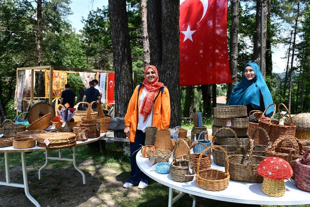 Yığılca Lzeet Şöleni  3 .jpg